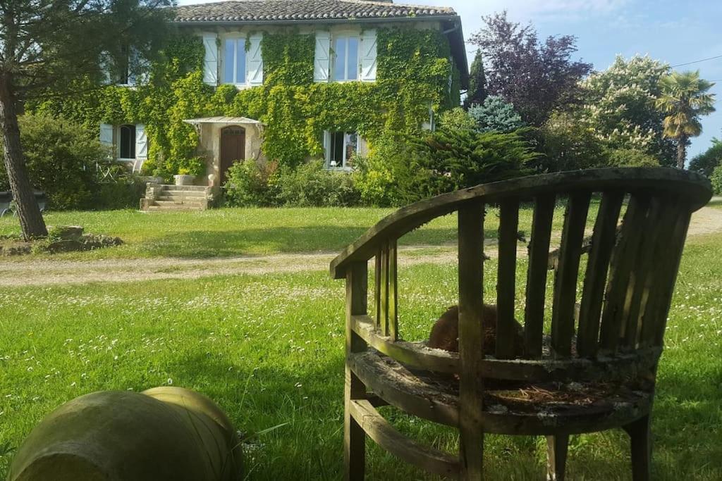 Maison du 18é de charme au calme Idrac-Respailles Exterior foto